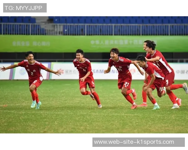 西班牙U18青年队对决意大利U18球队精彩赛事回顾与分析